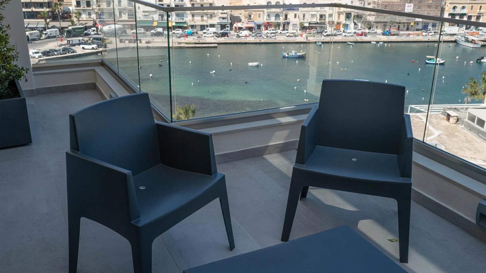 Portside Lodge Marsaskala Apartamento