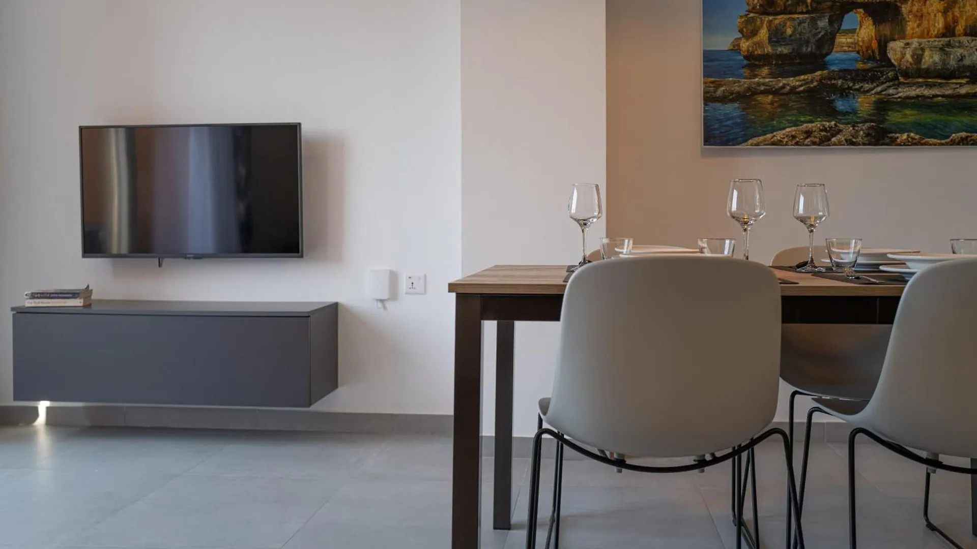 Portside Lodge Marsaskala Apartamento